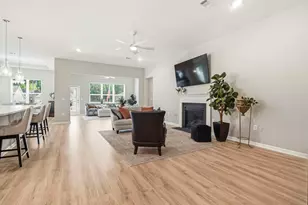 740 Bickell Ct, Surfside Beach, SC 29575 - Photo 4