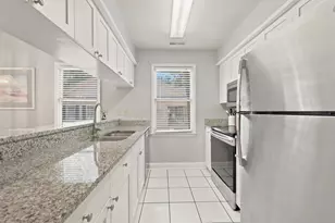 184 Stillwood Dr, Pawleys Island, SC 29585 - Photo 8
