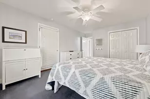 184 Stillwood Dr, Pawleys Island, SC 29585 - Photo 16