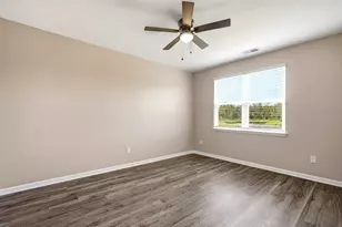 210 Carver Willow Dr, Loris, SC 29569 - Photo 14