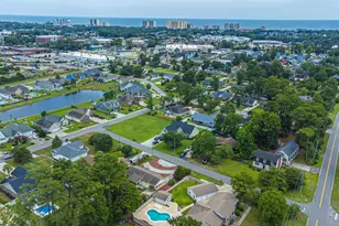 706 Thomas Ave, North Myrtle Beach, SC 29582 - Photo 2