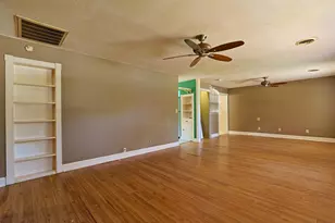 558 Cedar Dr, Myrtle Beach, SC 29577 - Photo 4