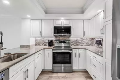 101 Ocean Creek Dr. #EE5, Myrtle Beach, SC 29572 - Photo 10