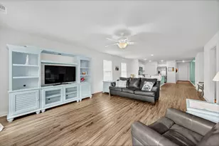 807 SW Fox St, Shallotte, NC 28470 - Photo 14