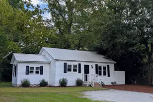 417 S Magnolia Ave, Andrews, SC 29510 - Photo 2