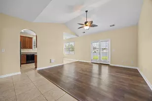 525 Battey Dr, Myrtle Beach, SC 29588 - Photo 8