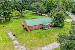 622 Tomahawk St, Hemingway, SC 29554 - Photo 2