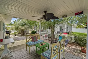 908 Wood St, North Myrtle Beach, SC 29582 - Photo 4