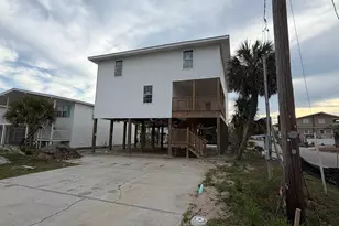 300 44th Ave N, North Myrtle Beach, SC 29582 - Photo 2