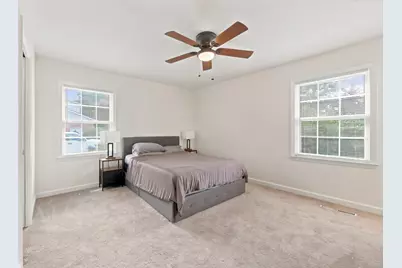 840 Thunderbird Dr, Florence, SC 29501 - Photo 14