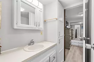 6001 - 1309 S Kings Hwy, Myrtle Beach, SC 29575 - Photo 26