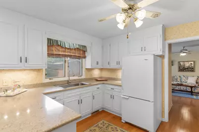 655 5th Ave. N, Surfside Beach, SC 29575 - Photo 8