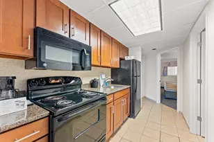 1105 S Ocean Blvd, Myrtle Beach, SC 29577 - Photo 12