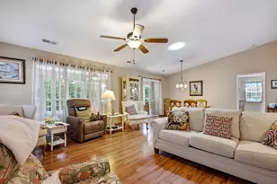 1113 Fox Sparrow Dr, Murrells Inlet, SC 29576 - Photo 10
