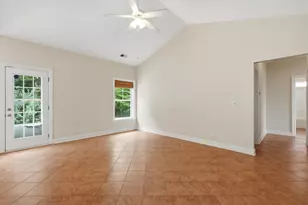 542 Battey Dr, Myrtle Beach, SC 29588 - Photo 4