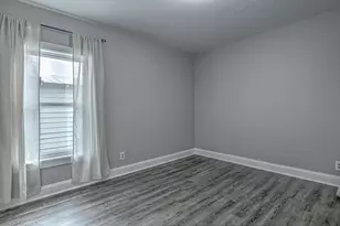 412 Orange St, Georgetown, SC 29440 - Photo 10