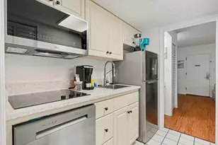 208 74th Ave N, Myrtle Beach, SC 29572 - Photo 8