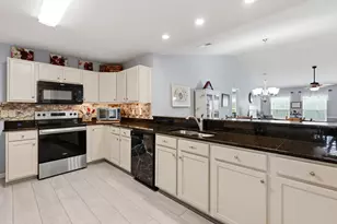 1009 Sunnymeadow Pl, Little River, SC 29566 - Photo 10