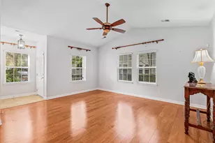 120 Highgrove Ct, Pawleys Island, SC 29585 - Photo 4