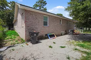 526 Boundary Ave, Garden City, SC 29576 - Photo 8