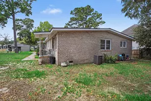 526 Boundary Ave, Garden City, SC 29576 - Photo 4