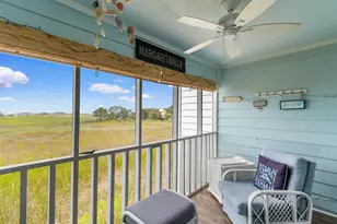 300 Marsh Pl, Garden City, SC 29576 - Photo 4