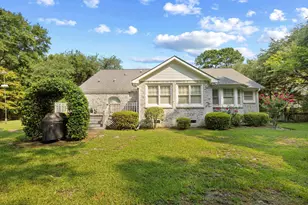 25 Saint Julian Ct, Pawleys Island, SC 29585 - Photo 22