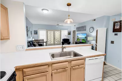 1221 Tidewater Dr. #2012, North Myrtle Beach, SC 29582 - Photo 6