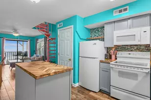 340 N Waccamaw Dr, Garden City, SC 29576 - Photo 14