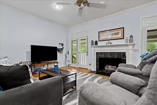 4044 Willow Creek Rd, Florence, SC 29505 - Photo 8