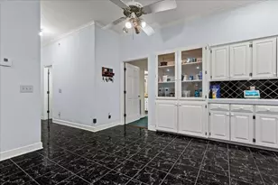 4044 Willow Creek Rd, Florence, SC 29505 - Photo 12