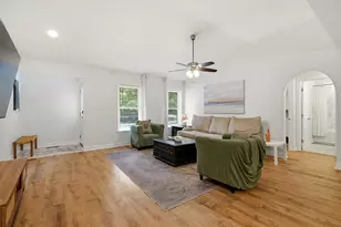 18 Sextant Pl, Pawleys Island, SC 29585 - Photo 4