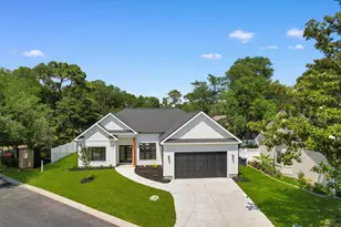 885 Cardinal Pl, North Myrtle Beach, SC 29582 - Photo 2