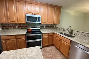 4665 Fringetree Dr, Murrells Inlet, SC 29576 - Photo 6
