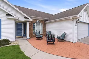 1429 Ashton Glenn Dr, Surfside Beach, SC 29575 - Photo 2