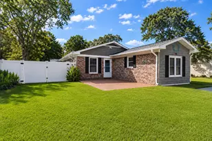 715 Cypress Dr, Surfside Beach, SC 29575 - Photo 1