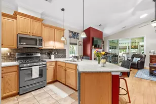 701 Bay Hill Ct, Murrells Inlet, SC 29576 - Photo 10