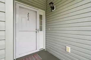 647 Sunnyside Dr, Murrells Inlet, SC 29576 - Photo 2