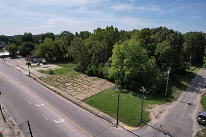 201 W Main St., Andrews, SC 29510 - Photo 1