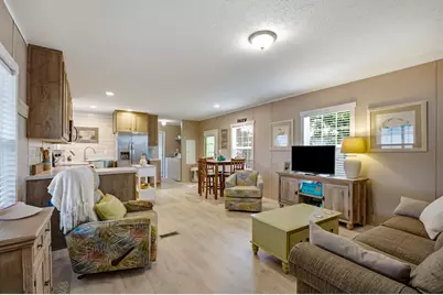 1521 Tanglewood Ave, North Myrtle Beach, SC 29582 - Photo 2