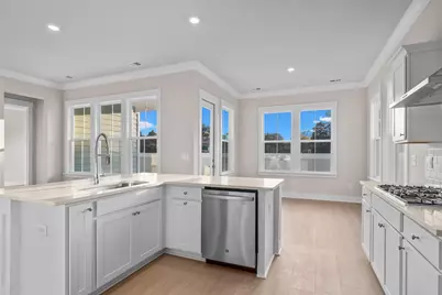 316 Colonnade Ave, Myrtle Beach, SC 29572 - Photo 6