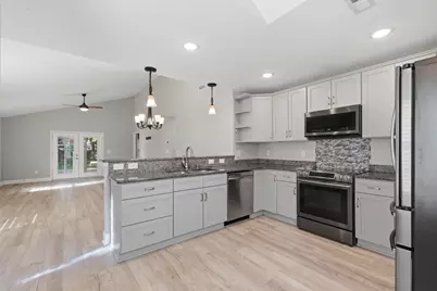 534 Waverly Loop, Garden City, SC 29576 - Photo 6