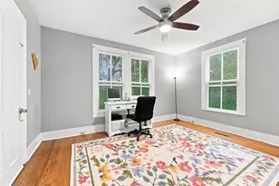 222 E Wine St, Mullins, SC 29574 - Photo 16