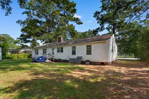 411 E Leitner St, Latta, SC 29565 - Photo 32