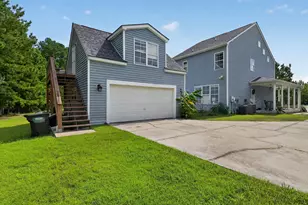 608 College Park Cir, Bluffton, SC 29909 - Photo 1