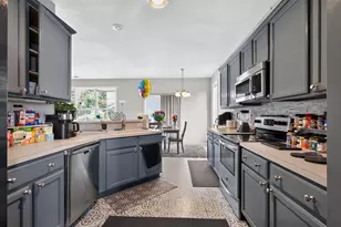 608 College Park Cir, Bluffton, SC 29909 - Photo 4