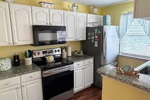 300 Willow Green Dr, Conway, SC 29526 - Photo 10