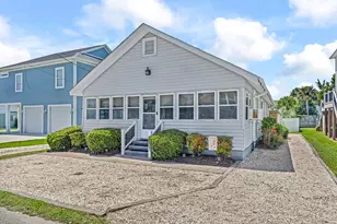 403 16th Ave S, North Myrtle Beach, SC 29582 - Photo 2