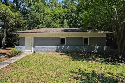 411 E Wine St., Mullins, SC 29574 - Photo 1