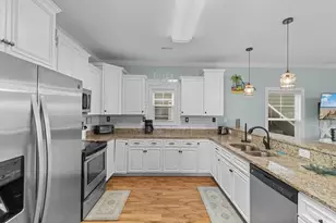 125 Garden City Retreat Dr, Garden City Beach, SC 29576 - Photo 6